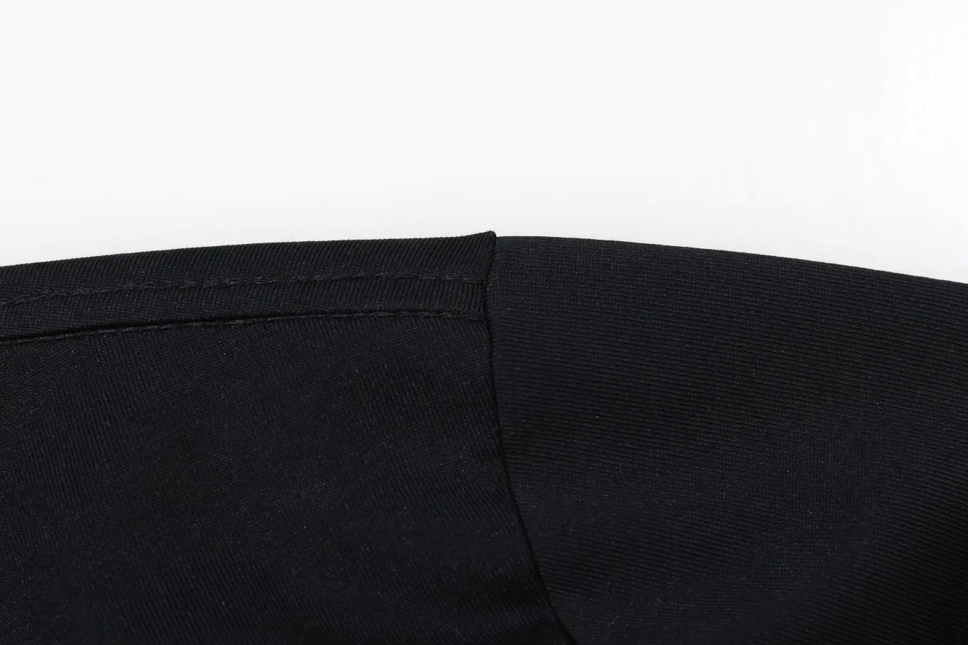 Arcteryx Cormac Series Logo LS T Same Style ✅ Size：XS S M L Black White